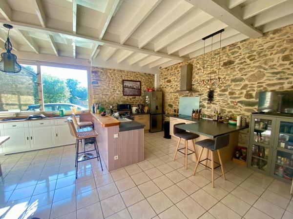 Maison à MALEMORT, 19360 - 6 pièces 173m²