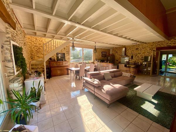 Maison à MALEMORT, 19360 - 6 pièces 173m²