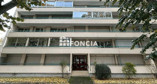 À vendre Appartement 5 pièces 92.86 m² - Poitiers 86000