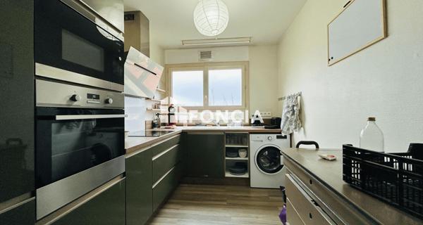 À vendre Appartement 5 pièces 92.86 m² - Poitiers 86000