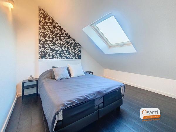 Maison contemporaine sur un terrain de 8186 m2