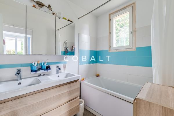 Maison à vendre 142m2 - 6 pièces - 4 chambres - La Celle-Saint-Cloud (78170)