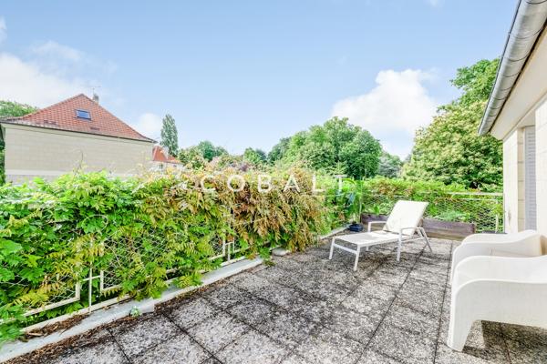 Maison à vendre 142m2 - 6 pièces - 4 chambres - La Celle-Saint-Cloud (78170)