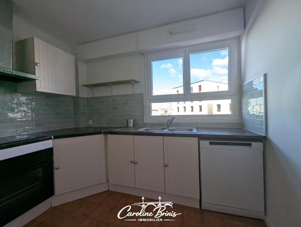 Appartement traversant et lumineux - Bordeaux St Croix- gare St Jean- Ascenseur - T3 de 72m²