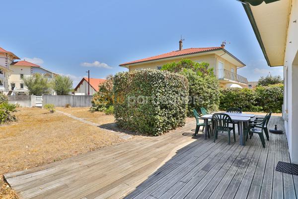 Vente
                Maison137 m² - 5 Pièces -
                    MIMIZAN (40200)