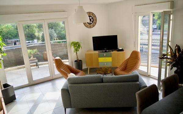 Appartement à vendre    3 pièces • 58 m2 Grasse