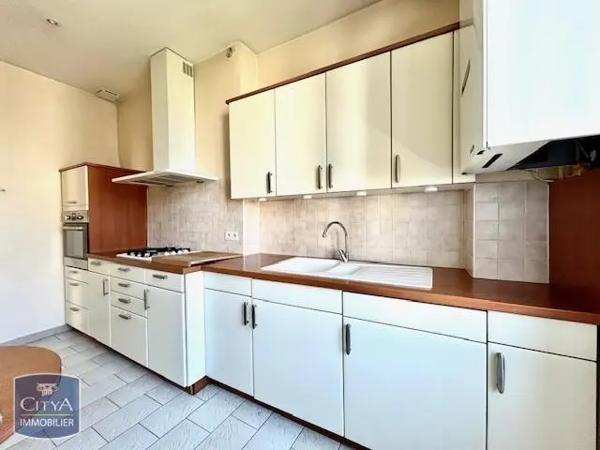 Appartement à louer 2 pièces 72.08m² Lyon 3e Arrondissement (69003)