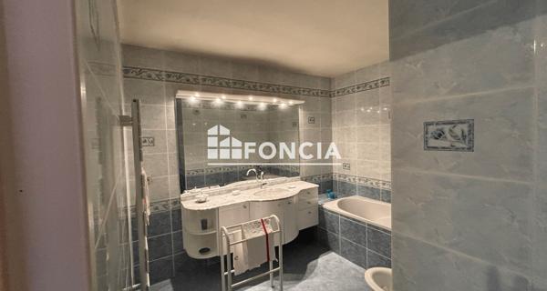 À vendre Appartement 6 pièces 153.74 m² - Vernon 27200