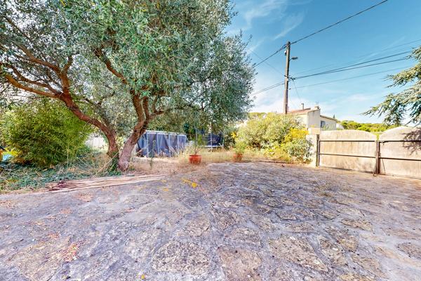 Viager occupé – Haut de villa 91 m², jardin et piscine