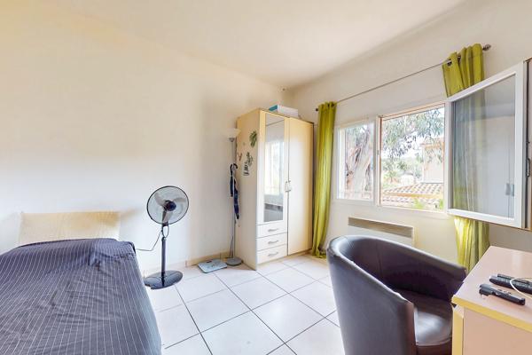 Viager occupé – Haut de villa 91 m², jardin et piscine