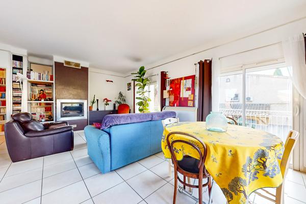 Viager occupé – Haut de villa 91 m², jardin et piscine