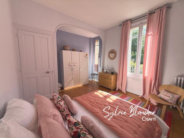 MAISON FAMILIALE DE 165 M2 - 5 CHAMBRES - TERRAIN 270 M2