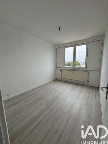 Appartement à vendre 4 pièces 76 m² Raismes