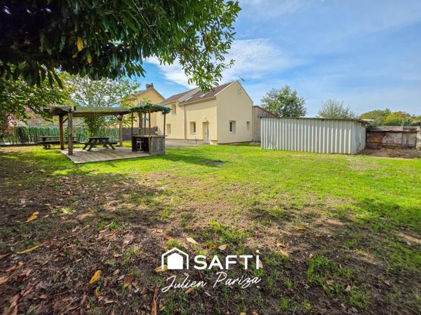 Maison 5 pièces - 3 ch- hangar -aire de stationnement