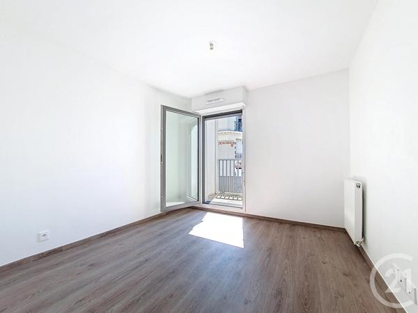 Appartement F3 à vendre  3 pièces - 67,69 m2 ASNIERES SUR SEINE - 92