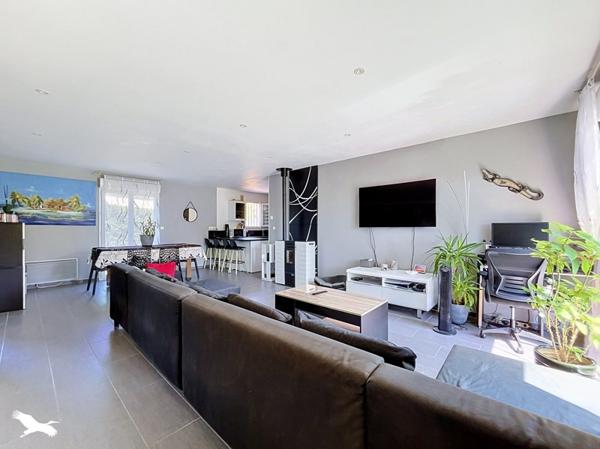 Maison 304 000 € Hourtin 6 p 101 m² DPE C