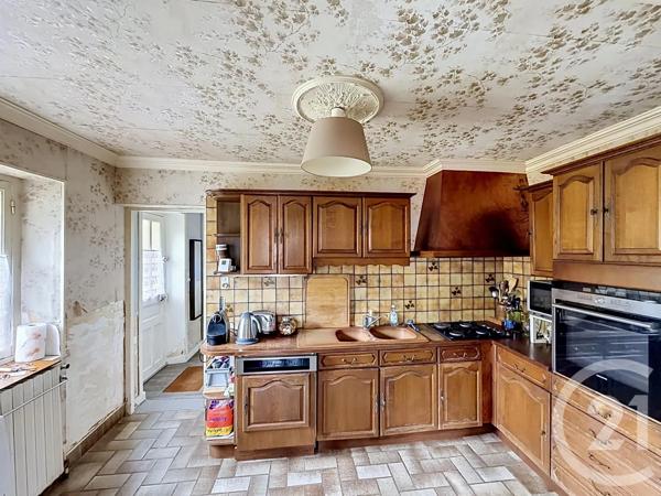Maison à vendre  8 pièces - 148 m 2   GUICHEN  - 35