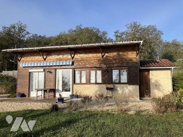 A VENDRE : Complexe d'hébergement touristique : dans un magnifique cadre de verdure, bel ensemb...