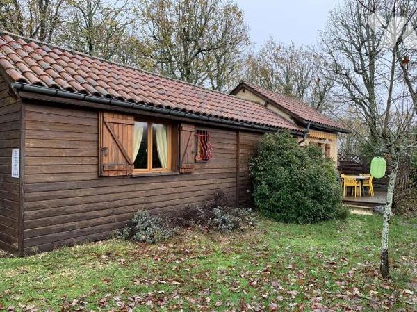 A VENDRE : Complexe d'hébergement touristique : dans un magnifique cadre de verdure, bel ensemb...