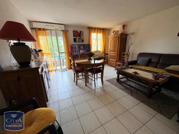 Appartement à louer 3 pièces 61.62m² Cognac (16100)