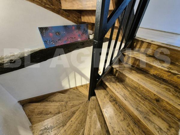 Maison R+2 située à Crampagna (09120), entre Pamiers et Foix, idéalement placée à proximité des comm