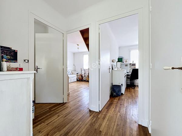 EXCLUSIVITE / Nantes Gaudinière-Beauséjour / Maison en impasse / 4 chambres et bureau / jardin / garage