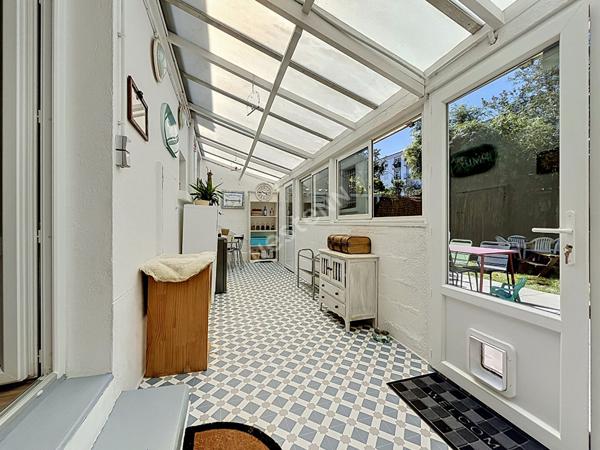 EXCLUSIVITE / Nantes Gaudinière-Beauséjour / Maison en impasse / 4 chambres et bureau / jardin / garage