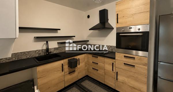 À vendre Appartement 4 pièces 86 m² - Le Pontet 84130