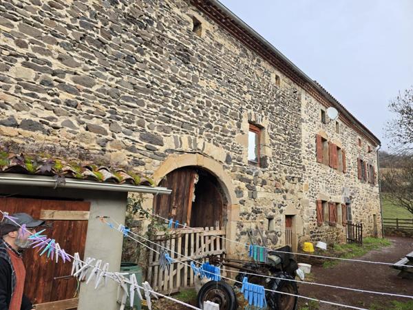 Vente                                                      Maison
                        
                     5 pièces                      92 m2                     à Rentières