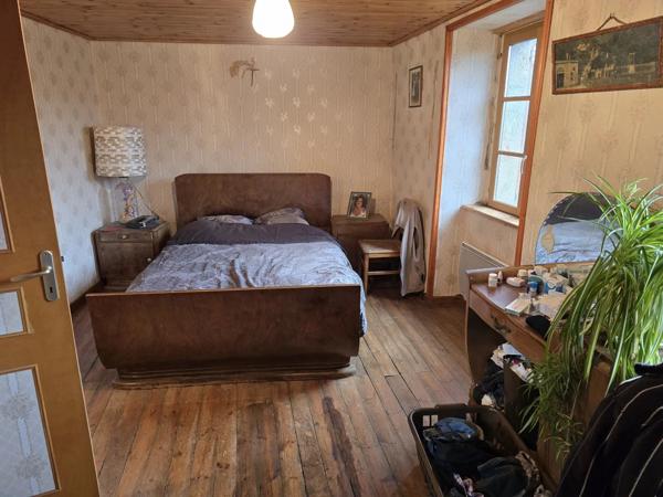 Vente                                                      Maison
                        
                     5 pièces                      92 m2                     à Rentières