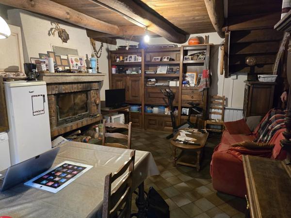 Vente                                                      Maison
                        
                     5 pièces                      92 m2                     à Rentières