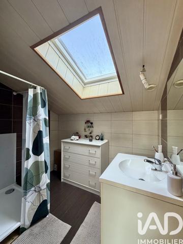 Maison à vendre 7 pièces 142 m² Montaigu-Vendée