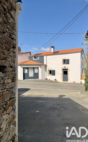 Maison à vendre 7 pièces 142 m² Montaigu-Vendée