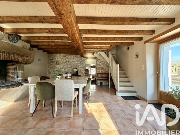 Maison à vendre 7 pièces 142 m² Montaigu-Vendée
