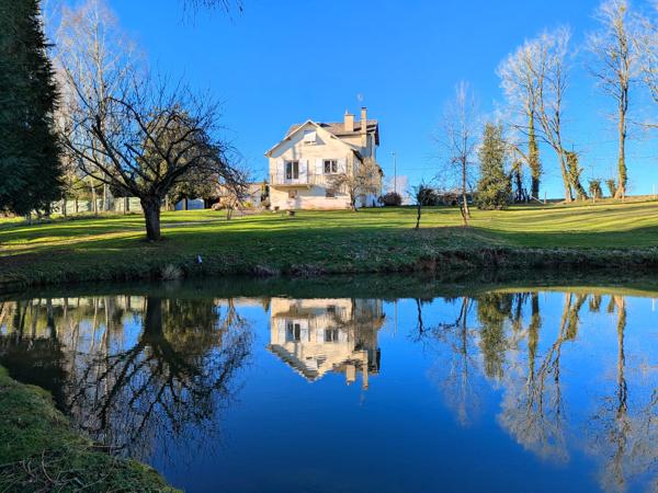 Maison à vendre à Saint-Yrieix-la-Perche (87500) - Haute-Vienne