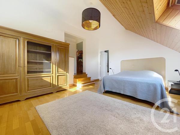 Maison à vendre  8 pièces - 211,41 m2 PLOUER SUR RANCE - 22