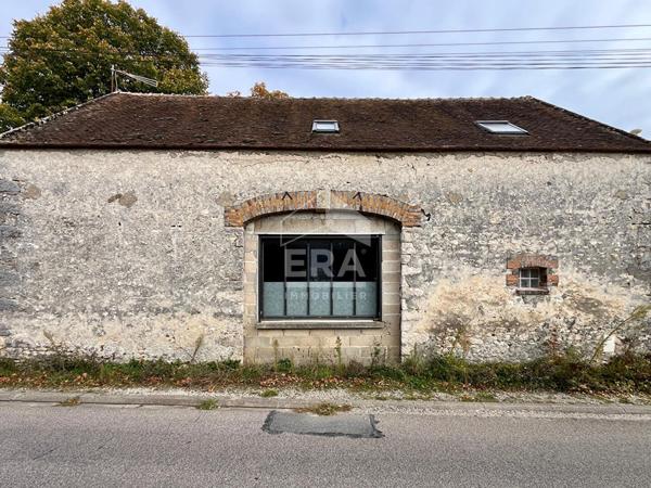 Longère à vendre à Chaintreaux - 3 chambres, 110 m²