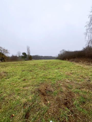 Terrain de 950m2 borné et viabilisé