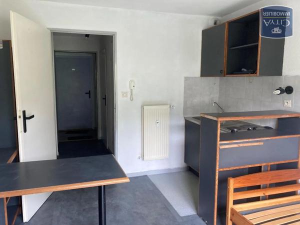 Appartement à louer 1 pièce 19.11m² Besançon (25000)