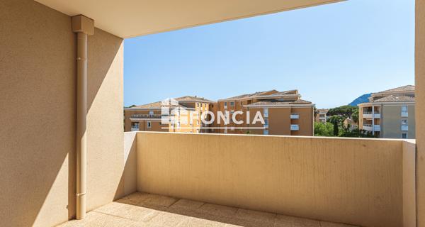 À vendre Appartement 3 pièces 56.54 m² - La Seyne-sur-mer 83500