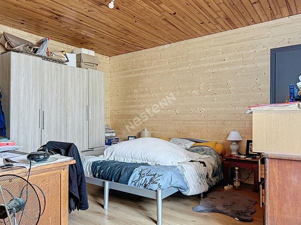 Maison vie de plain-pied, grand hangar, à vendre à Edern - Référence 8709