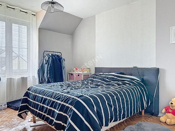 Maison vie de plain-pied, grand hangar, à vendre à Edern - Référence 8709