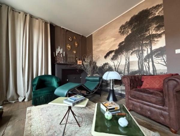 MARCIAC (32): élégante MAISON en pierre, singulière, 170m2 SANS TRAVAUX 4 chambres, salon cathedrale et autres...