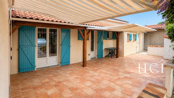 Saint-Jean-de-Boiseau – La Noë — Maison familiale de plain-pied avec piscine couverte sur 2 176 m²