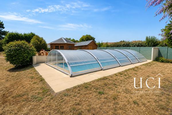 Saint-Jean-de-Boiseau – La Noë — Maison familiale de plain-pied avec piscine couverte sur 2 176 m²