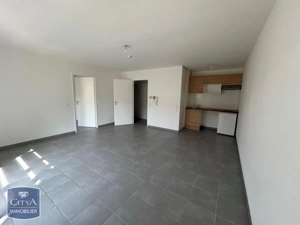 Appartement à louer 2 pièces 43.73m² Pau (64000)