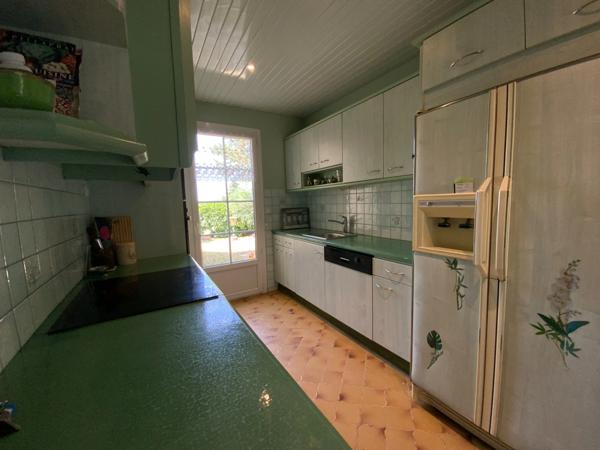 MANOSQUE – MAISON 7 PIÈCES – 163 M² – 5 CHAMBRES – PISCINE