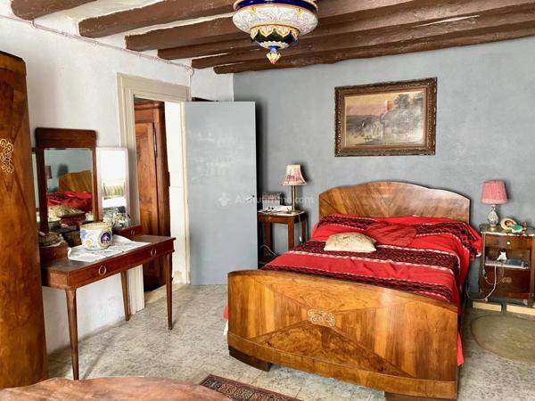 Vente Maison 3 pièces 92 m2 à La Chartre-sur-le-Loir