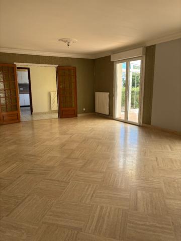 A LOUER - Maison -  Questembert - 3 chambres - 96.37 m2