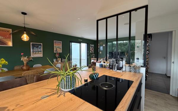 Maison à vendre    4 pièces •  Saint-Jean-de-Marsacq